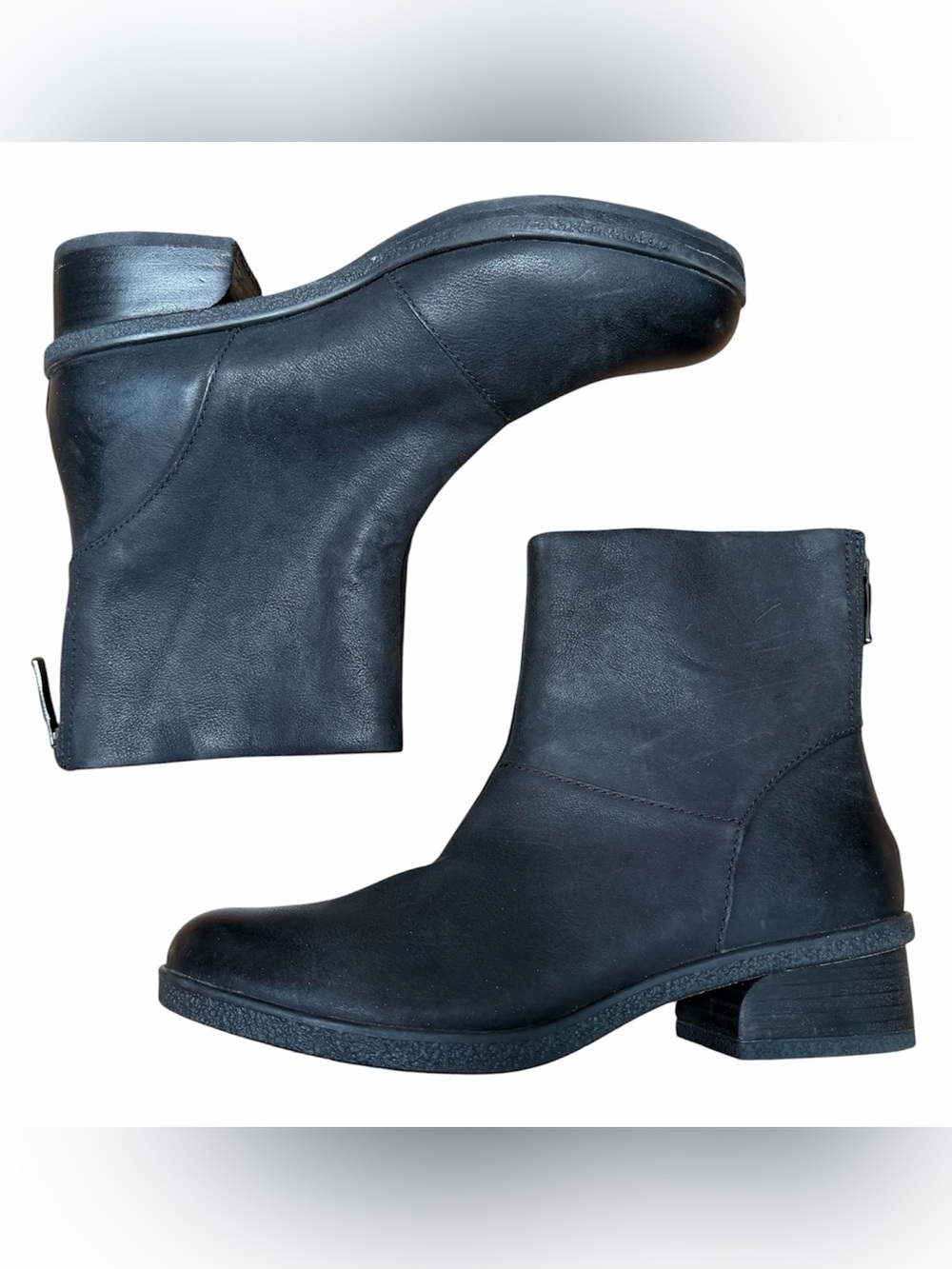 Dansko Brianne Boots Black Women’s Size 38 US 7.5-8 Waterproof Leather Zip - Picture 2 of 9